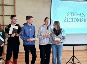 DZIEŃ PATRONA I DZIEŃ JĘZYKA OJCZYSTEGO W XXV LO